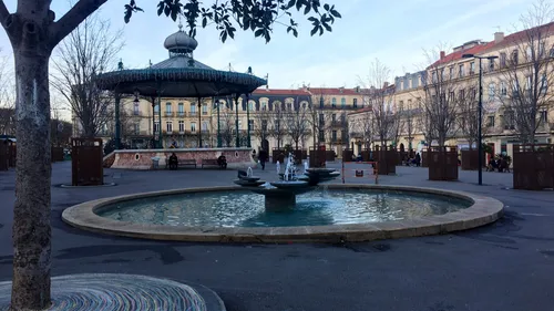 Sète : un collectif veut "sauver" la place Aristide Briand